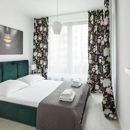 Sleepy3city Plac Unii Aparthotel Gdynia