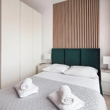 Sleepy3city Plac Unii Aparthotel Gdynia