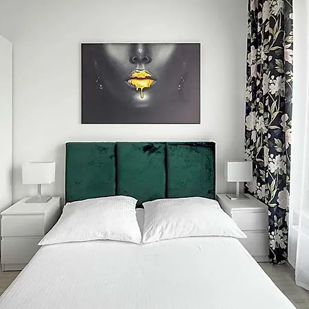 Sleepy3city Plac Unii Aparthotel